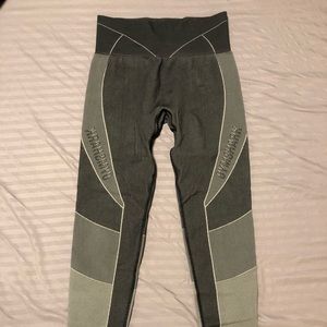 Gymshark Grey/Black Turbo Seamless Leggings